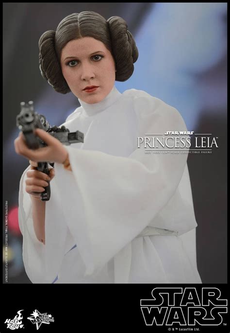 Hot Toys 16th Scale Princess Leia Action Figure Mightymega