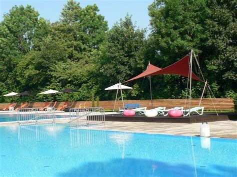 With free bikes and a garden, haus an der rott has free wifi and is located in bad birnbach, 1.6 miles from rottal therme. Ruhstorf a.d. Rott | Tourismusverband Ostbayern e.V.