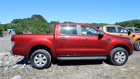 2018 Ford Ranger 4x2 Xlt At Review Price Photos Features Specs