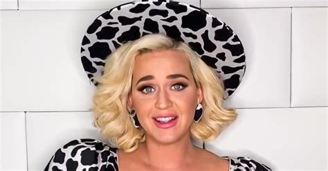 See Katy Perrys Return To The Spotlight At The 2020 Cmt Music Awards