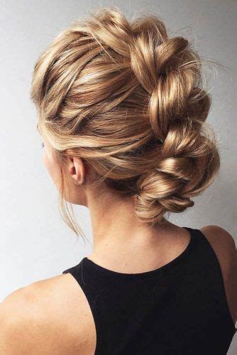 21 Lovely Medium Length Hairstyles To Wear At Date Night