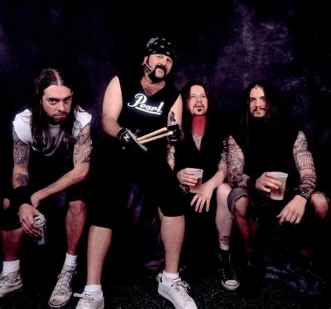 Us Metal Band Pantera To Reunite For Tour Despite Half The Band Being