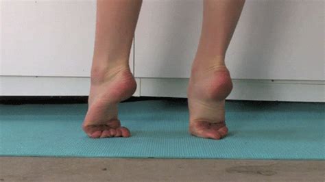 Ballet Feet S Get The Best  On Giphy
