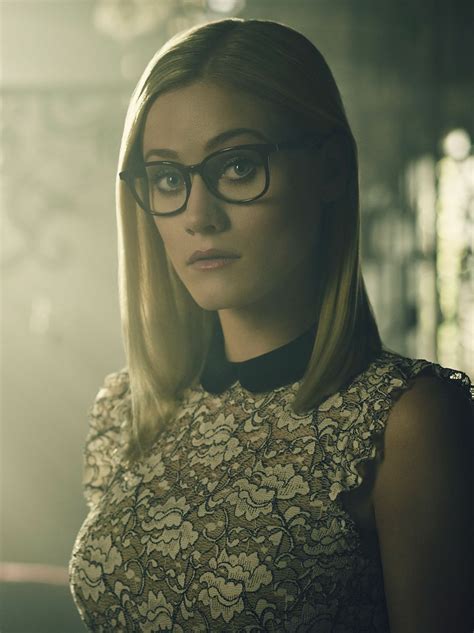 The Magicians Alice Quinn The Magicians Syfy Beautiful Female Celebrities Beautiful Women