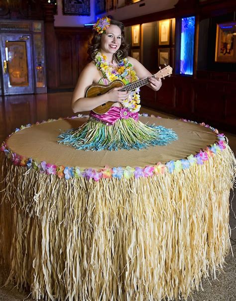 Laua Singing Table Archives Luau Wedding Odd Fashion Luau Party