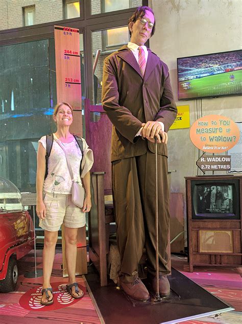 World S Tallest Man And Shortest Too