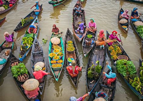 5 Pesona Kalimantan Selatan Mulai Dari Pakaian Adat Sampai Makanan