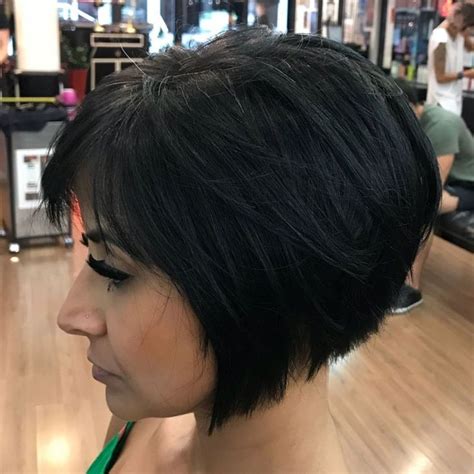 19 Angled Layered Bob Haircut Short Hairstyle Trends Short Locks Hub