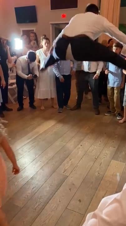 Guys Pants Rip When He Tries To Perform Split In Air At Wedding Jukin Licensing