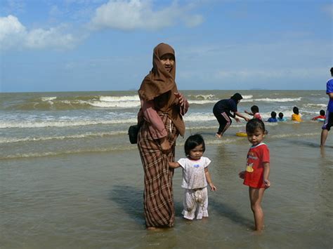 Contextual translation of pendam into english. P1080739 Air Papan Beach II | my wife is pregnant for the ...