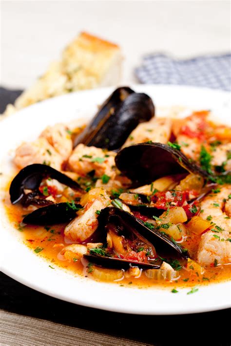 Cioppino Recipe Seafood Stew Chew Out Loud