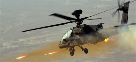 16 Awesome Photos Of The Apache Helicopter Americas