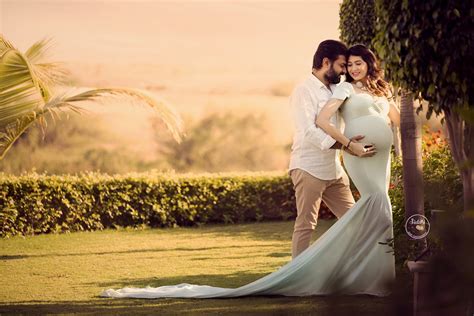 Maternity Outdoor Shoot Siddhi Baby Photography