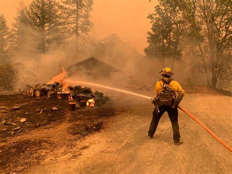 Wildfires Roundup Monument Fire Grows To Nearly 120k Acres Sr 299