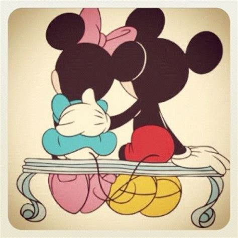 Mickey And Minnie Love Minnie Pinterest