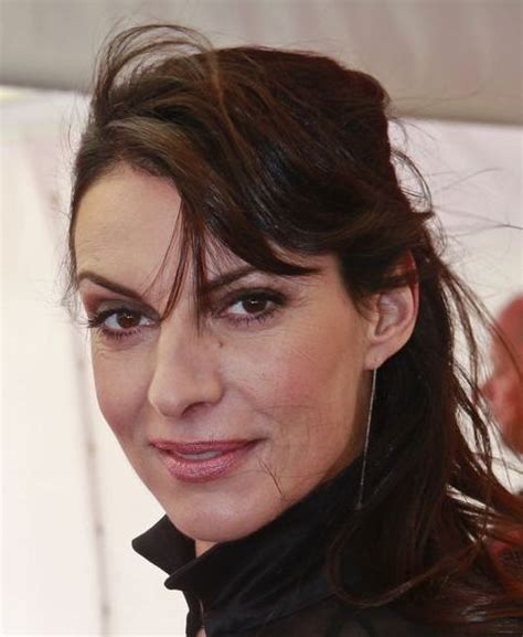 Kuhr was one of the artists who recorded the song shalom from holland (written by simon hammelburg and ron klipstein) as a token of solidarity. 1000+ images about FAMOUS WOMEN I on Pinterest | Radios ...