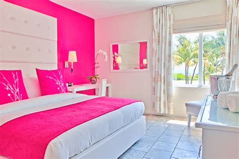 I Looove That Hot Pink Color Perfect For Mi Barbie Bedroom Hot