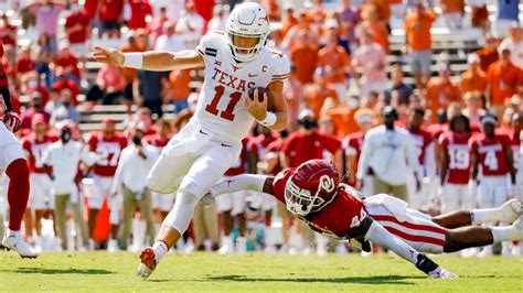 Red River Rivalry Texas Longhorns And Oklahoma Sooners Tied At Half