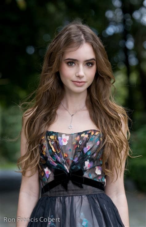 #lily collins #lily jane collins #lily collins beautfiul #lily collins photoshoot #photoshoot #magazine #fashion #lily #collins #clarissa morgenstern #fairchild #clary fray #tmi #the mortal instruments. Kaylee's Corner: December 2010