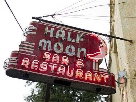 Half Moon Bar And Restaurant New Orleans La Vintage Neon Signs Old Neon Signs Neon Signs