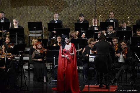 Współczesna Diva Angela Gheorghiu Koncert W Wiener Konzerthaus Koseatra Blog O Gorsetach