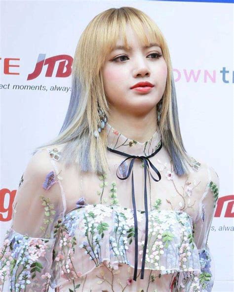 9 Times Blackpink Lisa Changed Her Hairstyle Since Debut Blink 블링크