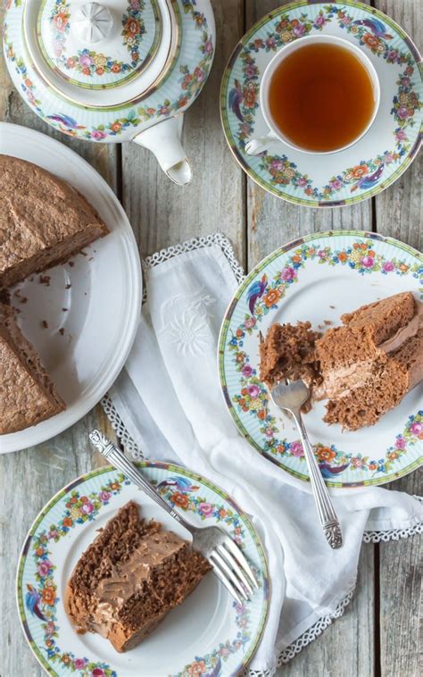 The best gluten free chocolate cake i've baked (and i've tried a lot of recipes!). BEST Gluten Free Chocolate Cake!!! One Bowl, Dairy Free Option