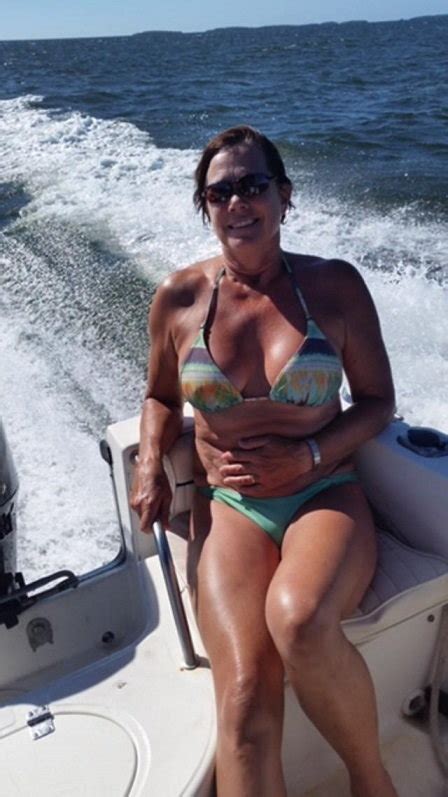 Post The Best Picture Of Your Lady On Your Boat Page 1087 The Hull Truth Boating And