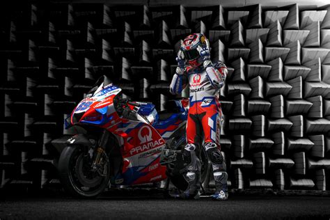 Motogp El Pramac Racing Presentó La Nueva Ducati Desmosedici Gp22 Exclusivo Motos