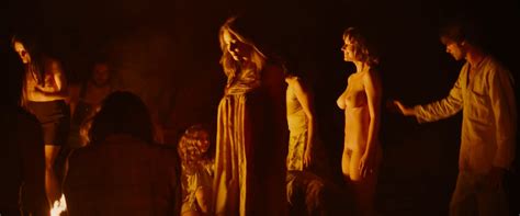 Nude Video Celebs Hannah Murray Nude Dayle Mcleod Nude Kayli Carter Nude Marianne Rendon