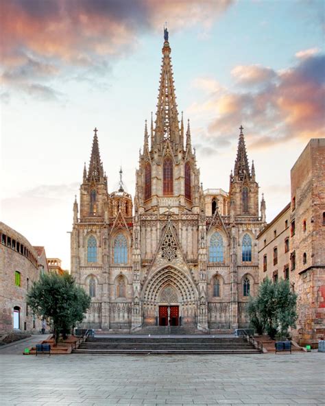 Barcelona Cathedral - Things to do in Barcelona - Visit the Barcelona ...