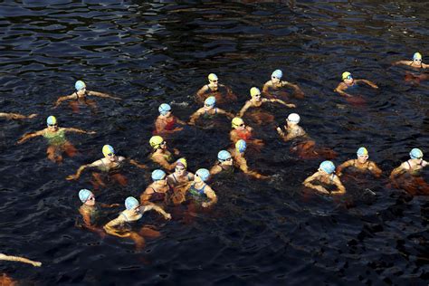 Hundreds Compete In 103rd Liffey Swim Newstalk
