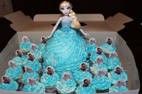 Elsa Cake
