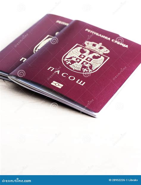 Serbski paszport zdjęcie stock Obraz złożonej z identyfikacja 28952226