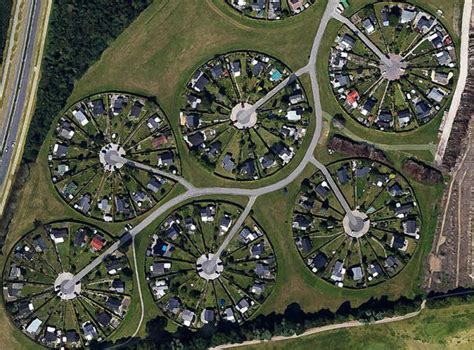 .brøndby haveby or garden city, with a series of aerial photographs posted to instagram. Brondby Garden City: сюрреалистический город- сад в ...