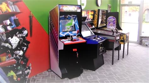 Ataris Legendary Paperboy Arcade Game Cabinet From 1984 Youtube