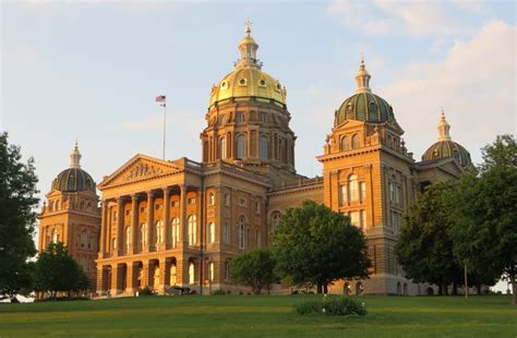 Iowa State Capitol 166 Photos Landmarks And Historical Buildings