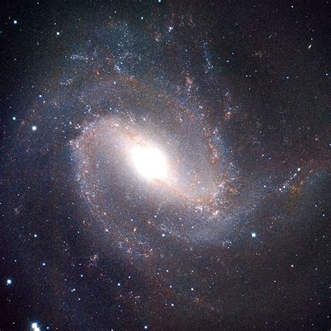 ¿por la galaxia espiral barrada ngc 2608 from 1.bp.blogspot.com. File:MESSIER 083 ESO XXL.jpg The Southern Pinwheel Galaxy ...