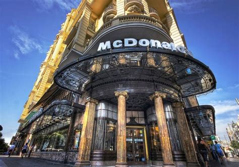 The Mcdonalds On Spanish Broadway Gran Via Madrid Spain Ulsan