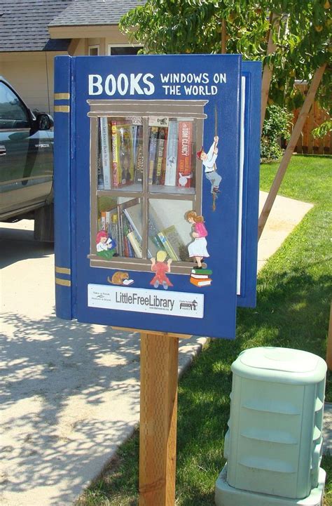 Idea By Morgan Des Demona On Library Ideas Little Free Libraries