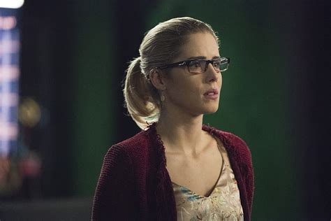 Emily Bett Rickards As Felicity Smoak In Arrow Arrow Tv Shows Felicity Smoak HD Wallpaper