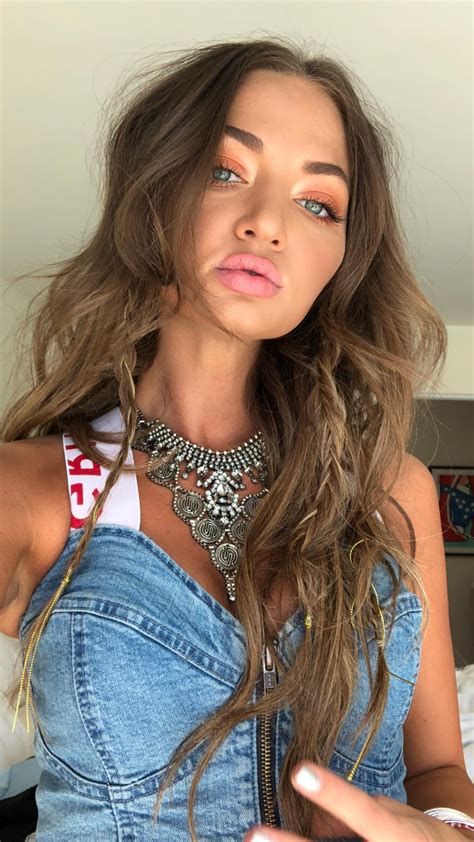 Erika Costell Sexy Pictures Pics Yes Porn Pic