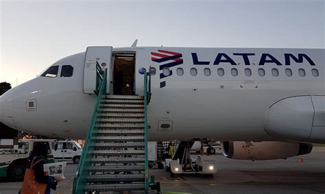 Latam Es Reconocido Como El Grupo De Aerolíneas Más Puntual Del Mundo