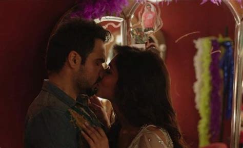 Top Bollywood Kisses Of 2014 View Pics Masala News India Tv