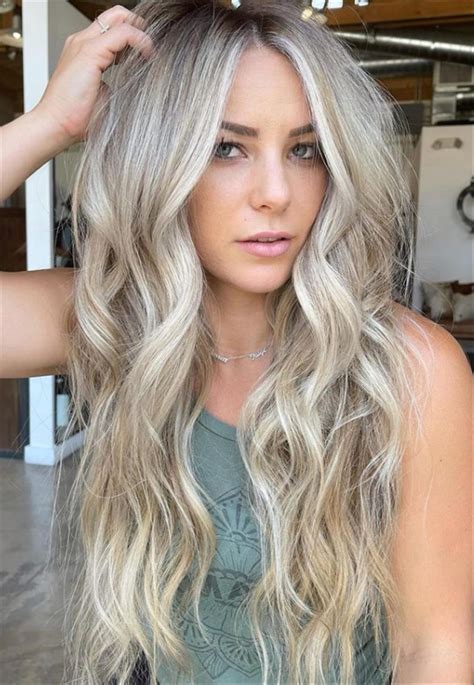 37 Chic Blonde Hair Color Ideas For Fall And Winter Hair