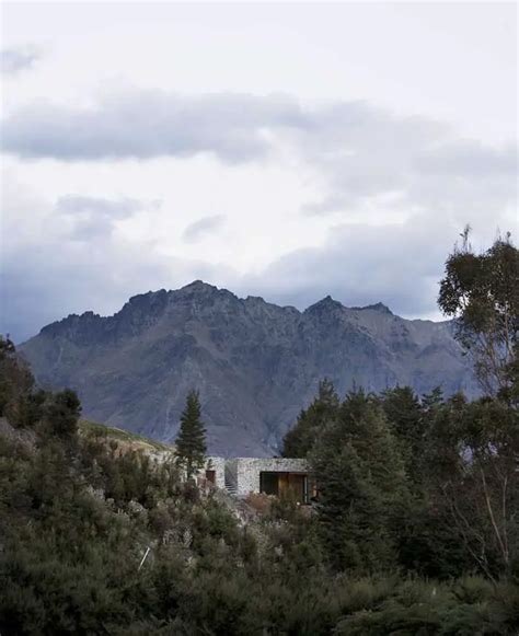 Mountain Retreat New Zealand House E Architect