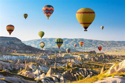 Discover The Best Hot Air Balloon Rides Across The Globe