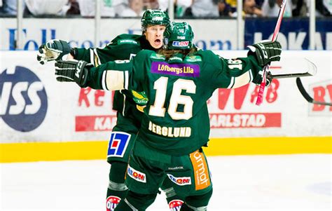 Tidigare hade klubben bland annat bandy på programmet och spelade i sveriges högsta division säsongerna 1937 och 1941. Färjestad BK - HV71 Kvartsfinal 4 2012. | Kvartsfinal 4 ...