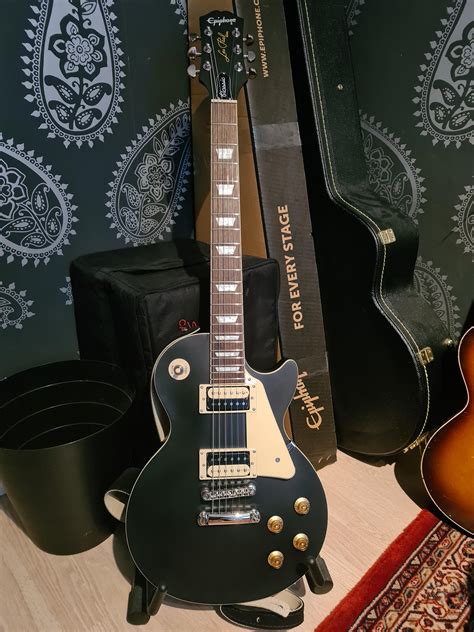 My New Epiphone Les Paul Classic Worn Ebony Repiphone