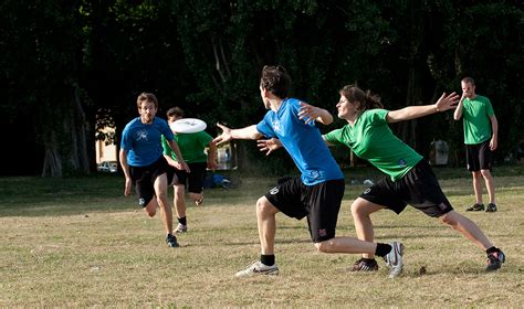 Ultimate frisbee - SUN - Sports Universitaires - SUN – Sports ...